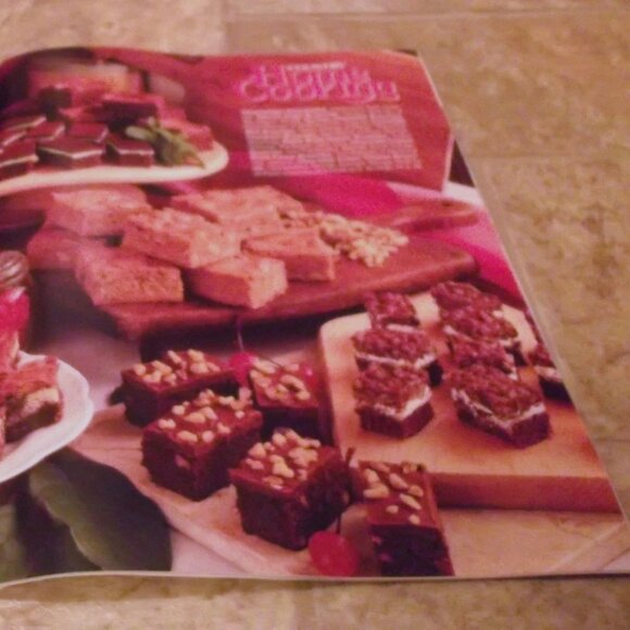 2/$35 Country Woman Magazine Collectors Edition 1994 Crafts Recipes Home Cooking - Picture 3 of 5